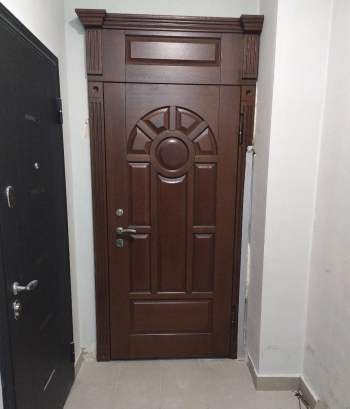 Фото Двери с массивом дуба №156
